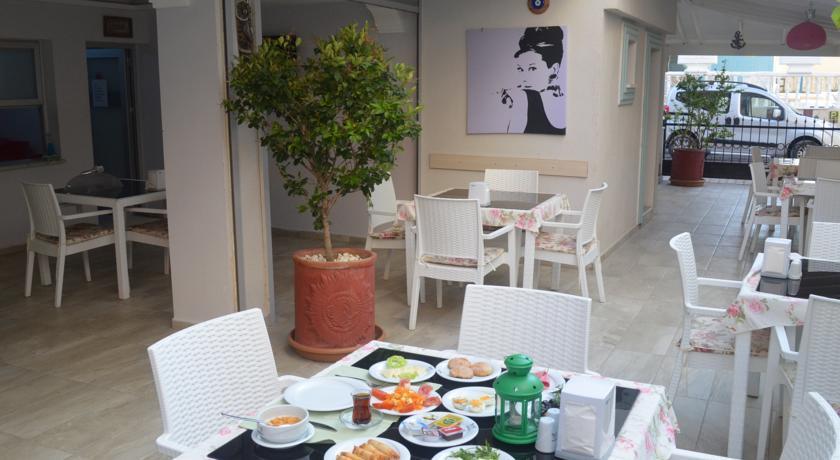 Mostar Hotel Ayvalı エクステリア 写真