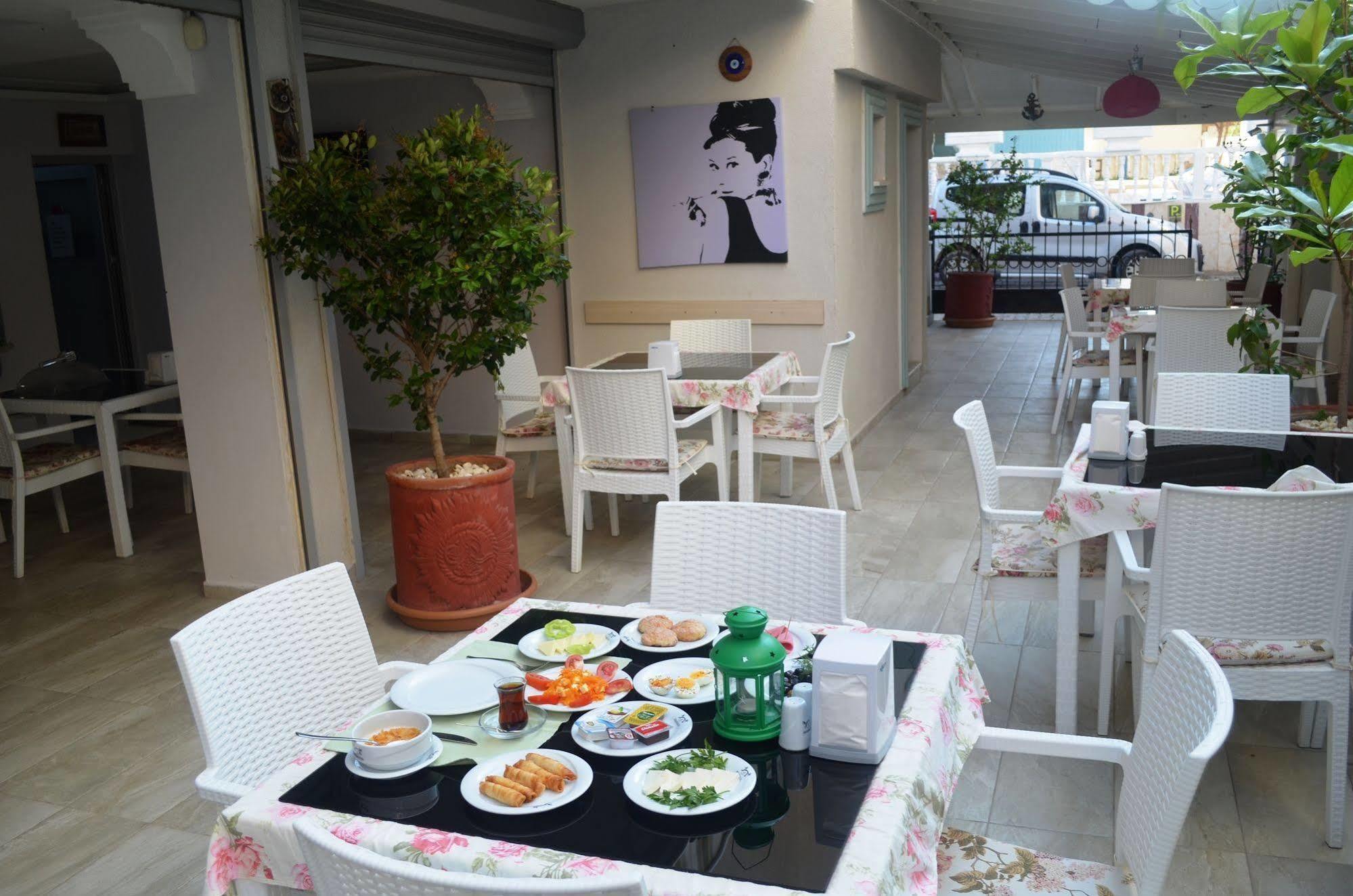 Mostar Hotel Ayvalı エクステリア 写真